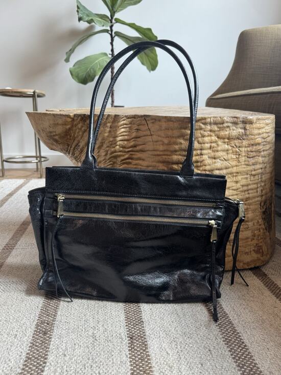 Hobo Handbags - Hobo Seeker Borne Black Crackled Leather Purse Tassel Hob